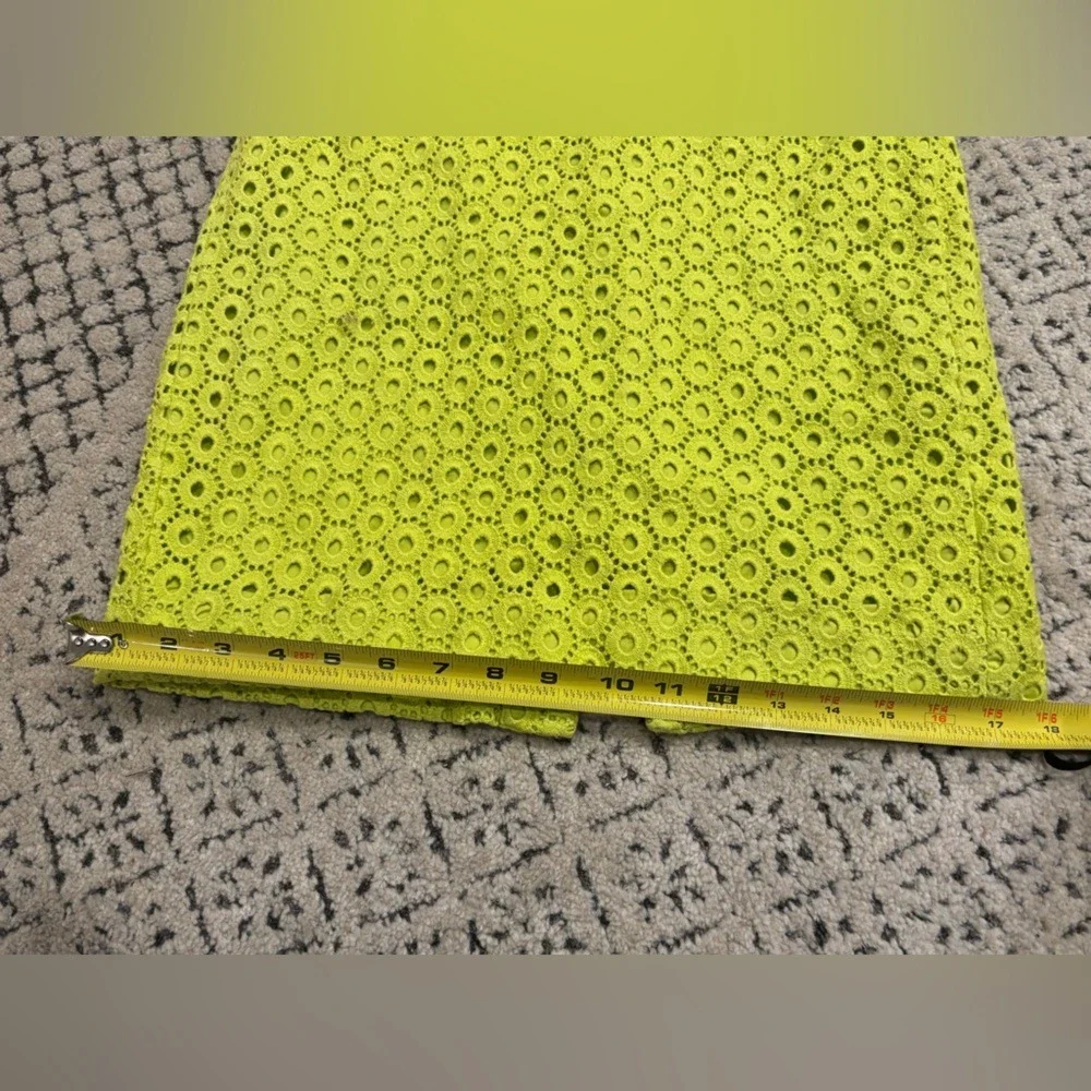 J.Crew No. 2‎ Eyelet Pencil Skirt Neon Lime / Citron Green - Sz 2